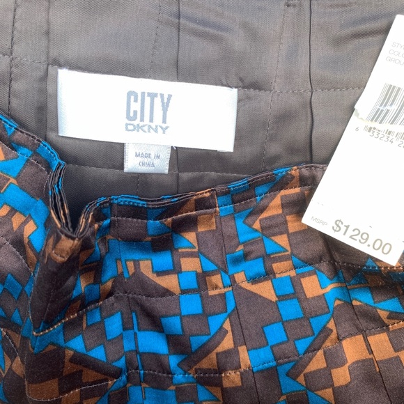 DKNY Silk Geometric Skirt Size 6 NWT - Picture 2 of 3